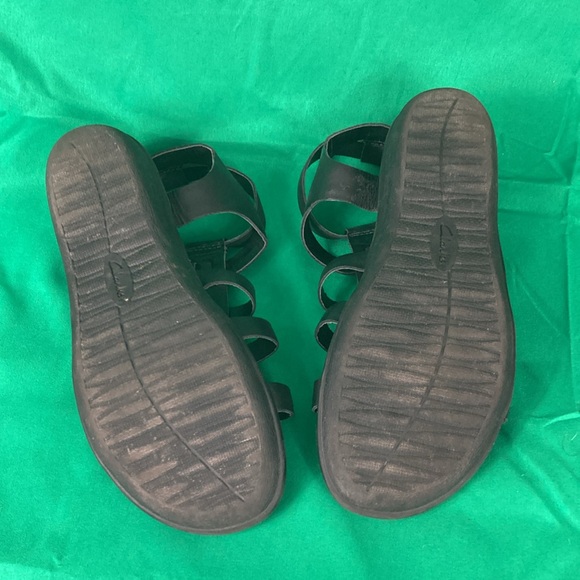 Clark’s viveca myth black gladiator sandals size 8M - Picture 2 of 2